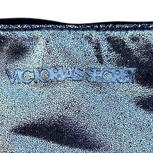 Victoria's Secret Makeup Bag Cosmetic Pouch Travel‎ Case Silver